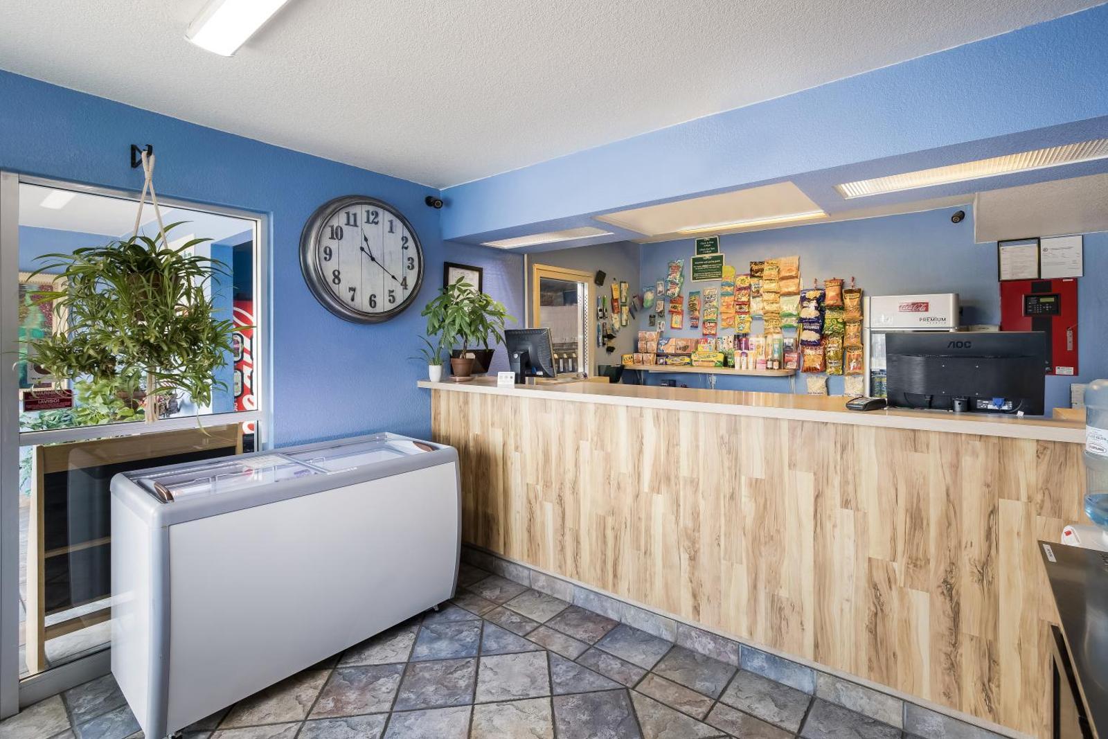 Knights Inn Sierra Vista / East Fry