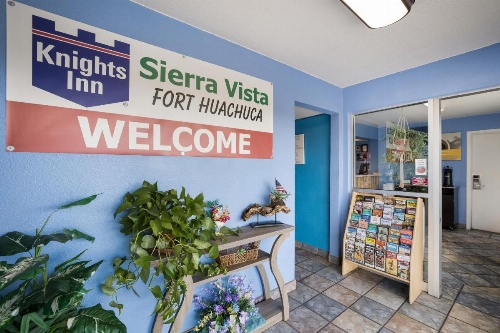 Knights Inn Sierra Vista / East Fry image 6