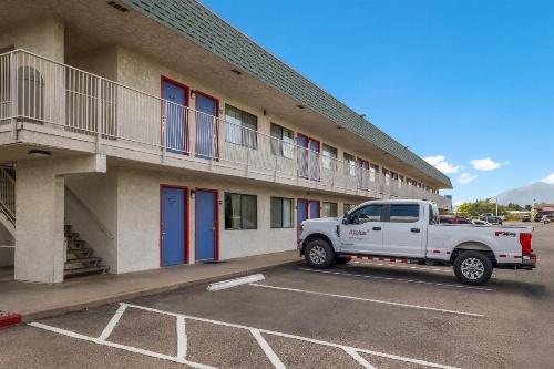 Knights Inn Sierra Vista / East Fry image 7